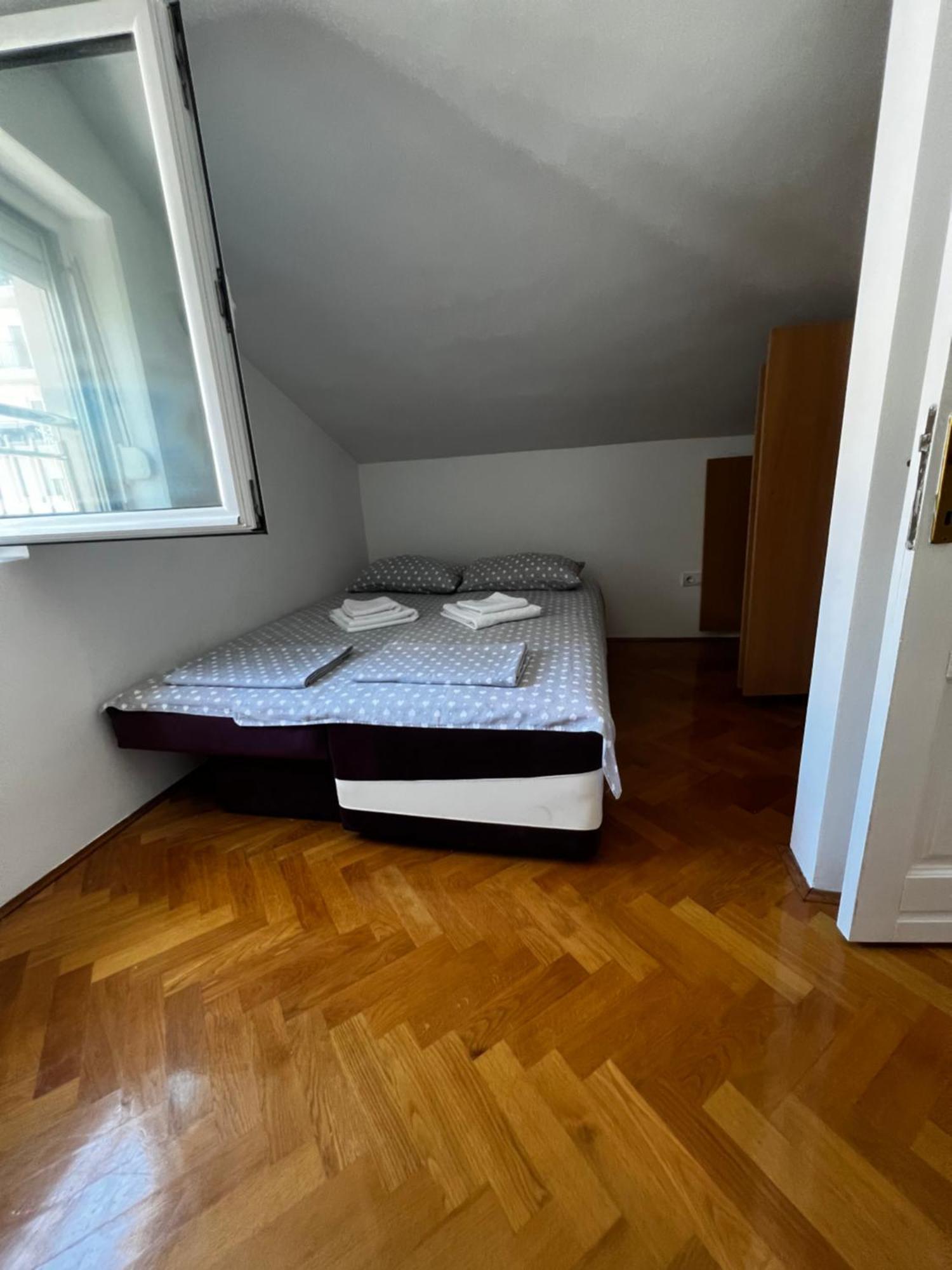 Guest House Mrvaljevic 布德瓦 外观 照片